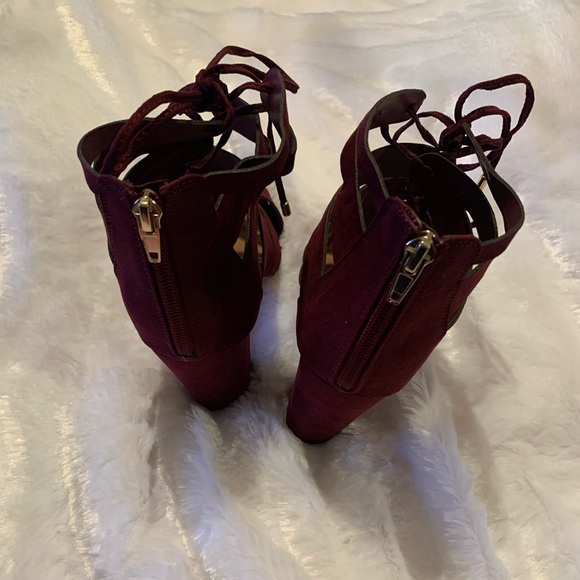 Charlotte Russe Heels - Picture 2 of 4